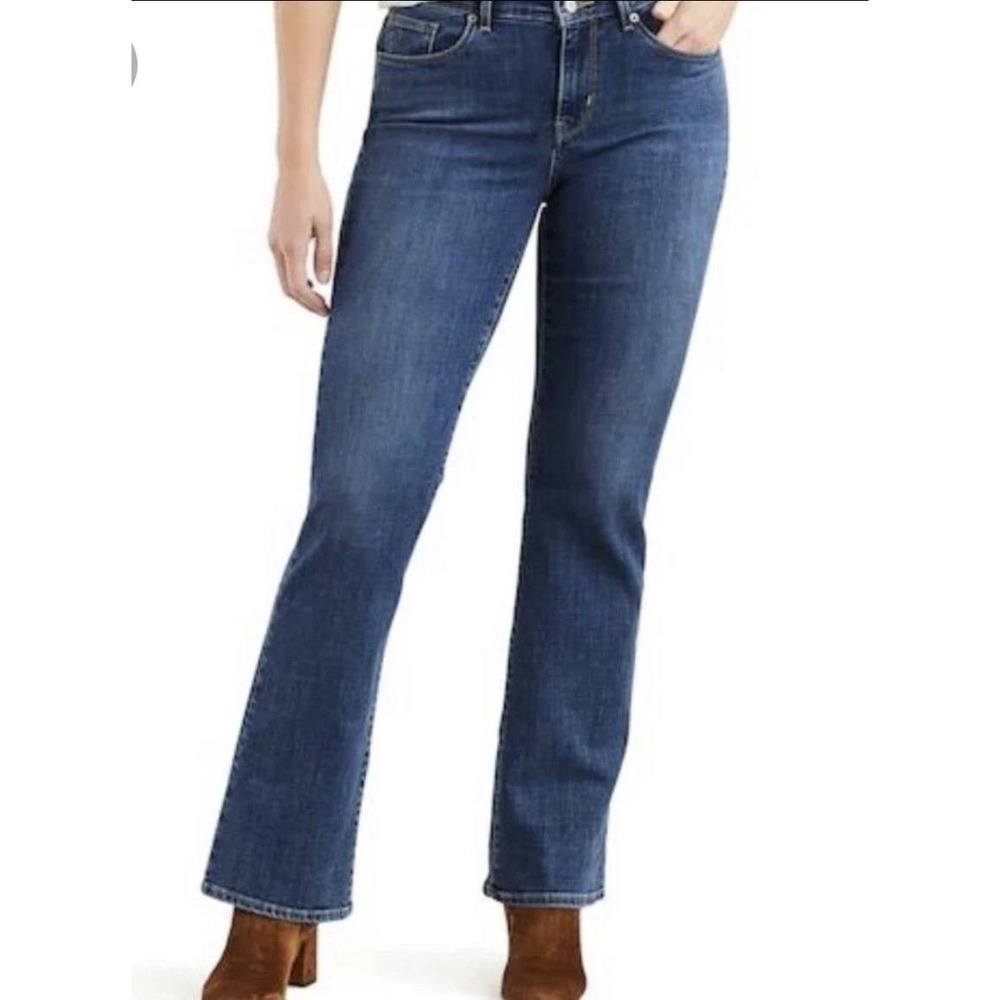 Vintage Levi's 550 Relaxed Bootcut Mid Rise Denim Jeans Medium Wash Blue Size 8M